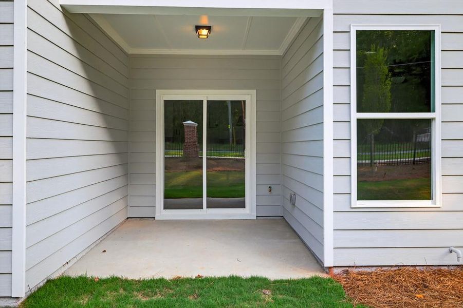Exterior details and patio area of a home in , Jefferson (Image 4).
