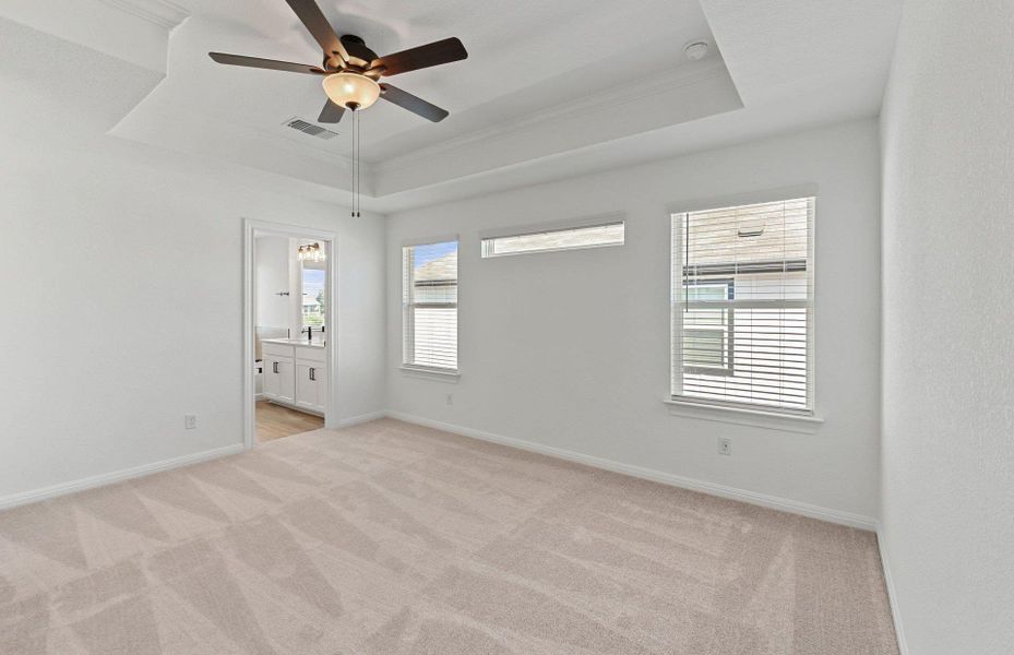 Spacious, unfurnished interior of a new home in Horizon Lake, Leander (Image 19). Spacious, unfurnished interior of a new home in Horizon Lake, Leander (Image 19).