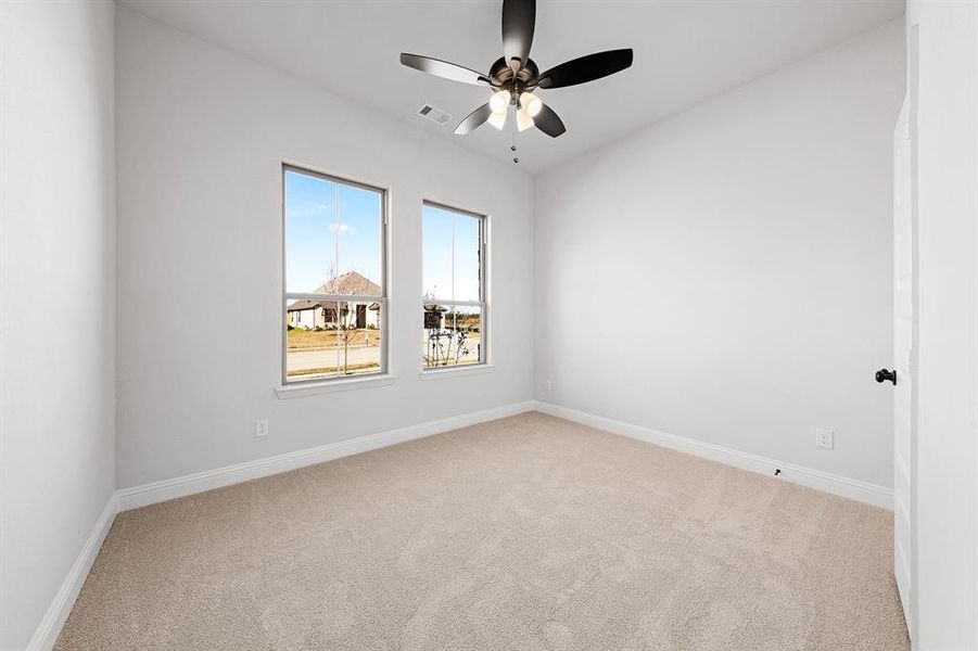 Spacious, unfurnished interior of a new home in , Greenville (Image 16).