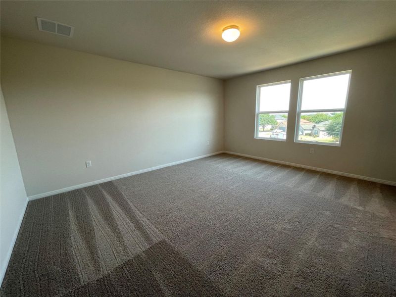 Spacious, unfurnished interior of a new home in Covered Bridge, Hutto (Image 20). Spacious, unfurnished interior of a new home in Covered Bridge, Hutto (Image 20).