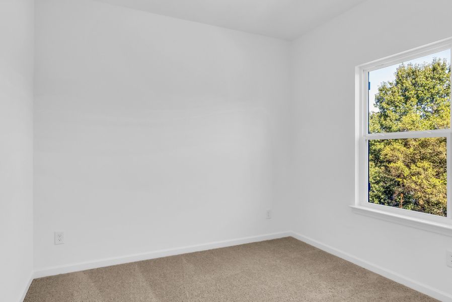 Spacious, unfurnished interior of a new home in Sweetbriar Place, Lebanon (Image 29).