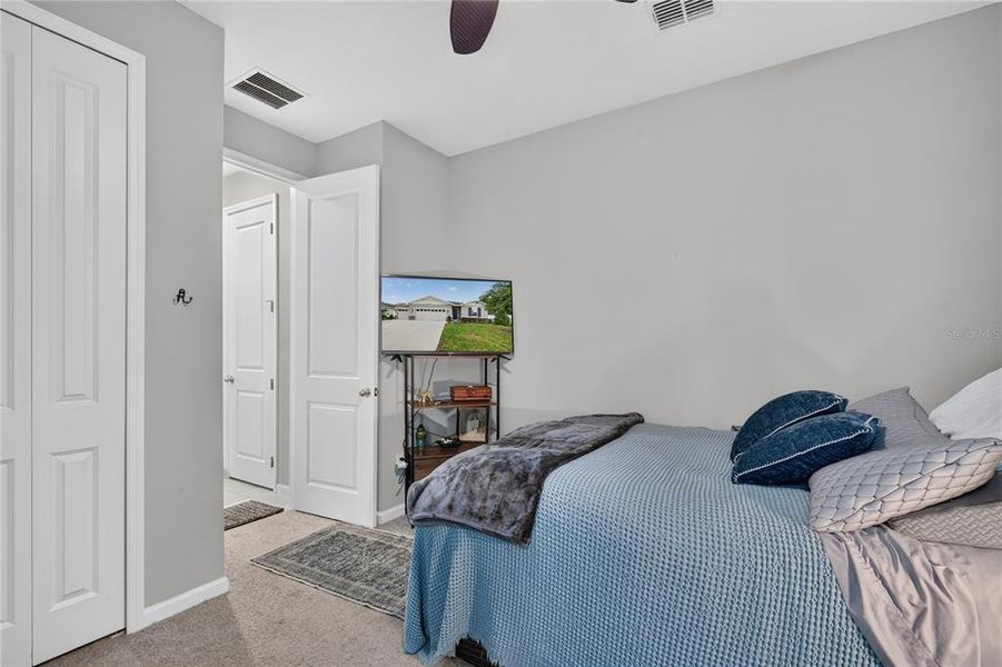 Furnished interior view inside a new home in , Tavares (Image 30).