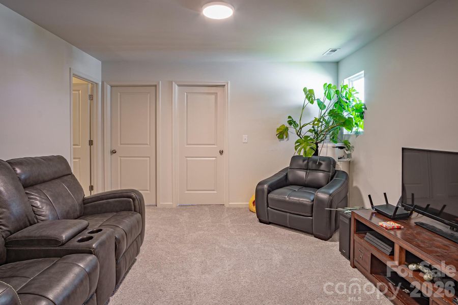 Furnished interior view inside a new home in Trivium, Newton (Image 10).
