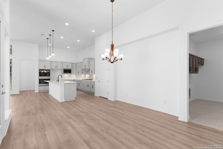 Spacious, unfurnished interior of a new home in Ranches at Creekside, Boerne (Image 27). Spacious, unfurnished interior of a new home in Ranches at Creekside, Boerne (Image 27).