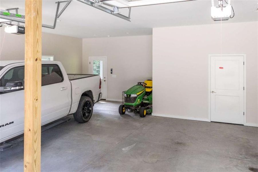 Spacious, unfurnished interior of a new home in , Ellijay (Image 21). Spacious, unfurnished interior of a new home in , Ellijay (Image 21).