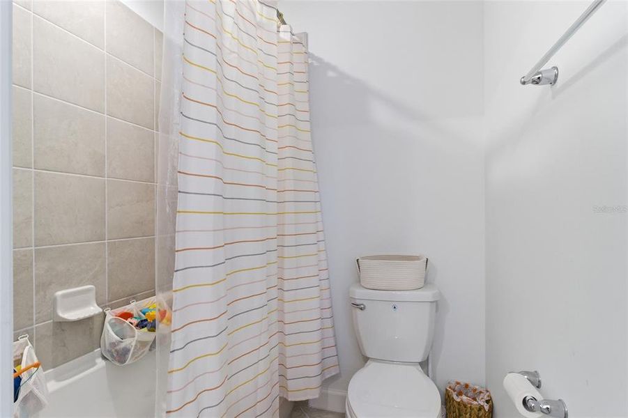 Furnished interior view inside a new home in , Bradenton (Image 38).