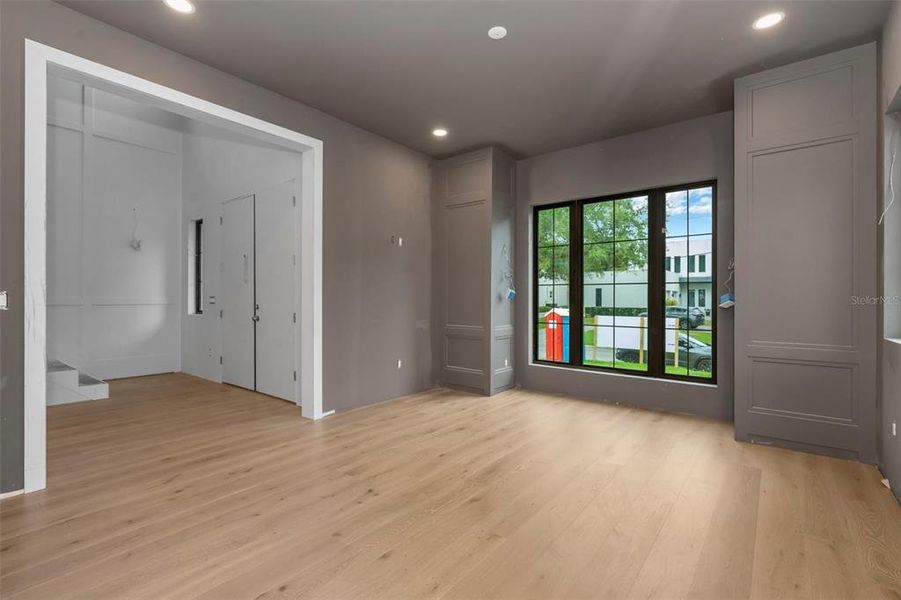 Spacious, unfurnished interior of a new home in , Tampa (Image 30). Spacious, unfurnished interior of a new home in , Tampa (Image 30).