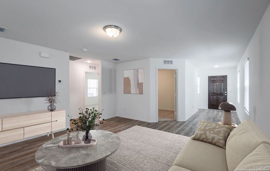 Image 2 of a home in Cinco Lakes. Image 2 of a home in Cinco Lakes.