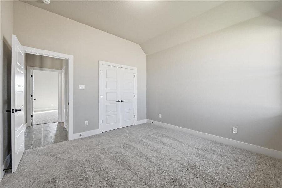 Spacious, unfurnished interior of a new home in Zion Valley, Springtown (Image 26).