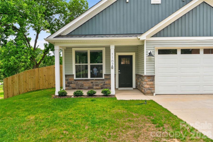 Exterior details and patio area of a home in , Monroe (Image 25).