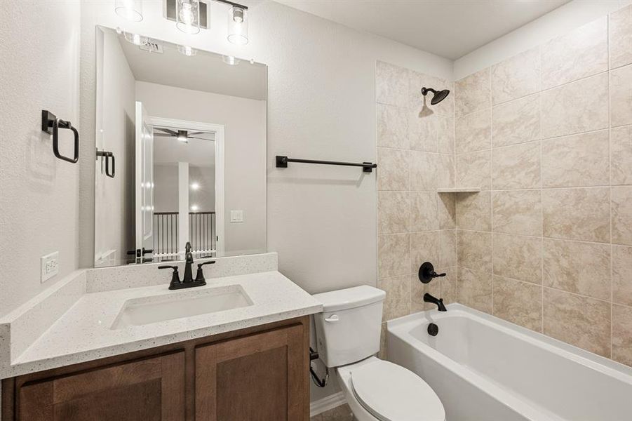 Image 33 of a home in Sable Creek.