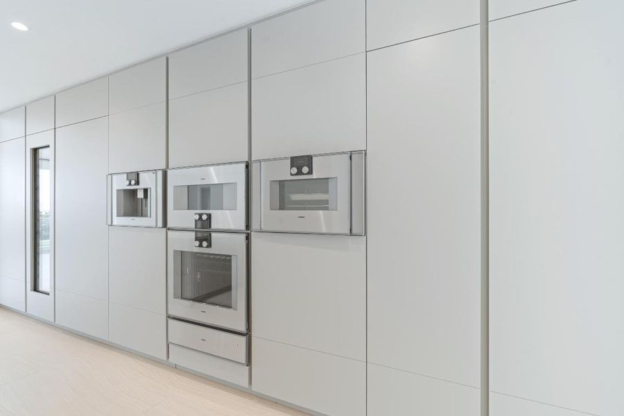 8. ALINA - Residence 502 - Kitchen Appli