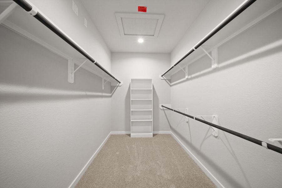 Spacious, unfurnished interior of a new home in Morton Creek Ranch, Katy (Image 15).