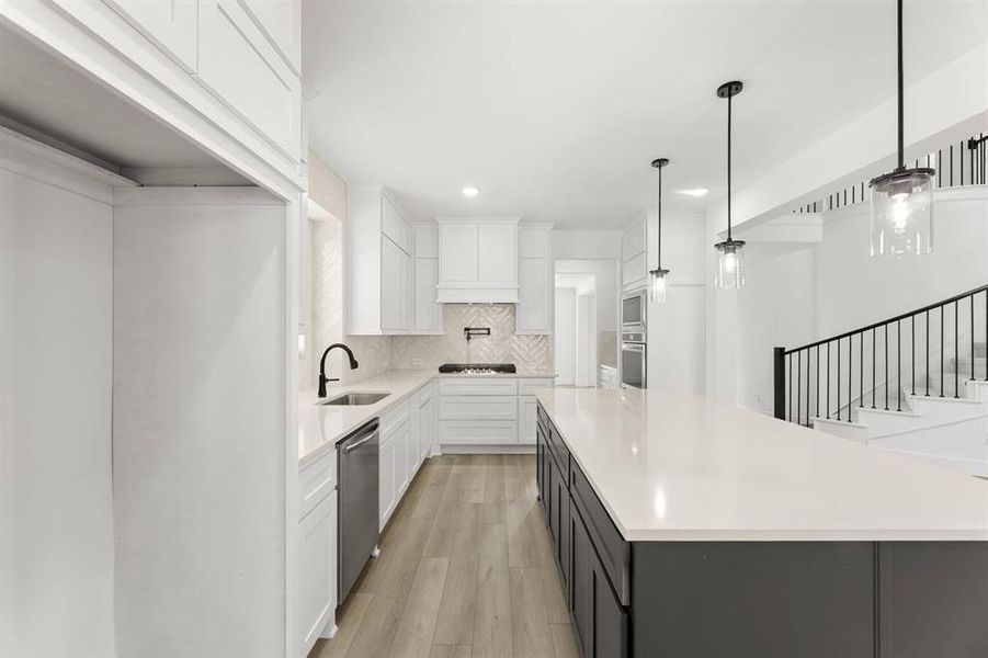 1107 Willow Lake-Kitchen-3