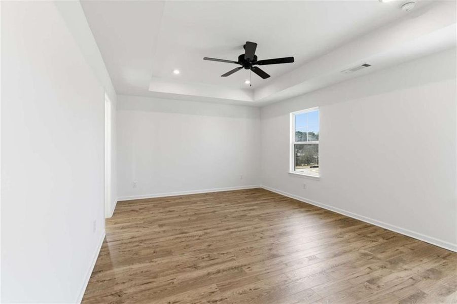 Spacious, unfurnished interior of a new home in The Reserve at Chapel Hill Phase II, Douglasville (Image 23). Spacious, unfurnished interior of a new home in The Reserve at Chapel Hill Phase II, Douglasville (Image 23).