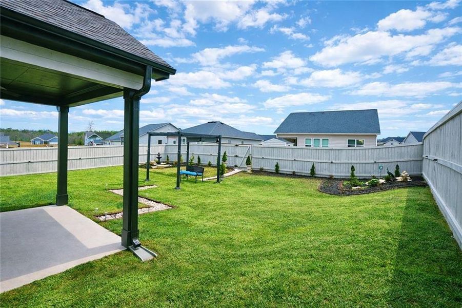 Exterior details and patio area of a home in , Homer (Image 4).