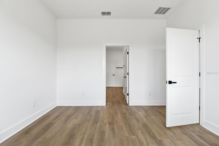 Spacious, unfurnished interior of a new home in , Beverly Hills (Image 38). Spacious, unfurnished interior of a new home in , Beverly Hills (Image 38).