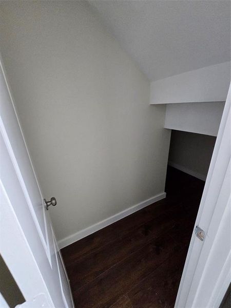 Spacious, unfurnished interior of a new home in , Irving (Image 19).