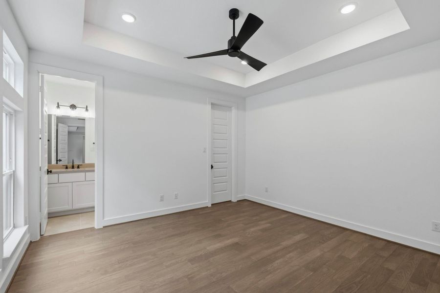 Spacious, unfurnished interior of a new home in , Houston (Image 41). Spacious, unfurnished interior of a new home in , Houston (Image 41).