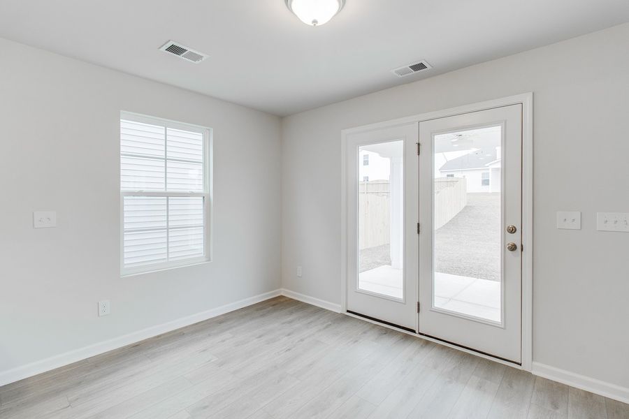 Spacious, unfurnished interior of a new home in Winston Point, Gilbert (Image 19). Spacious, unfurnished interior of a new home in Winston Point, Gilbert (Image 19).