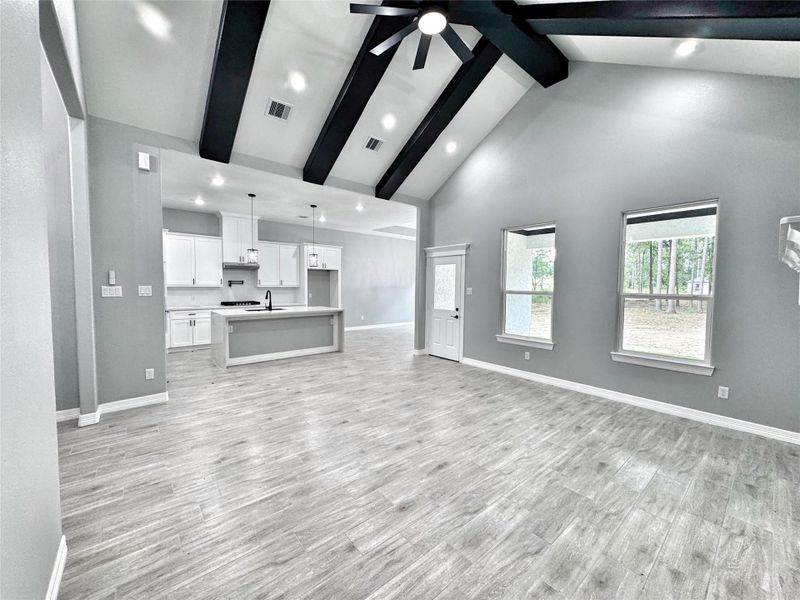 All images are for illustrative purposes only. Home is to be built and is currently under construction.