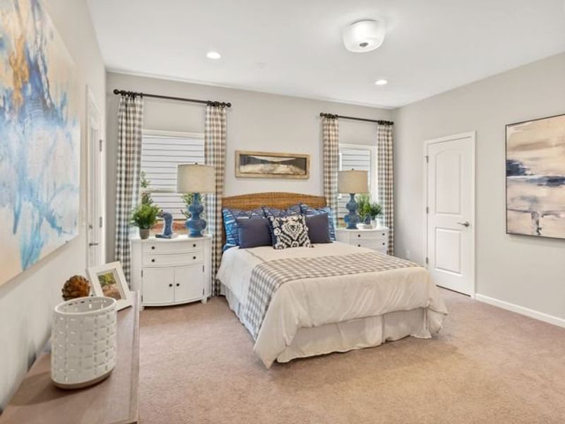 Representative furnished interior of a home built from the Cyprus by True Homes in Westbrook Falls, Colfax (Image 21).
