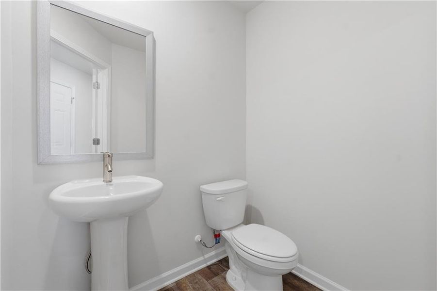 Furnished interior view inside a new home in Moss Creek, Hogansville (Image 7).