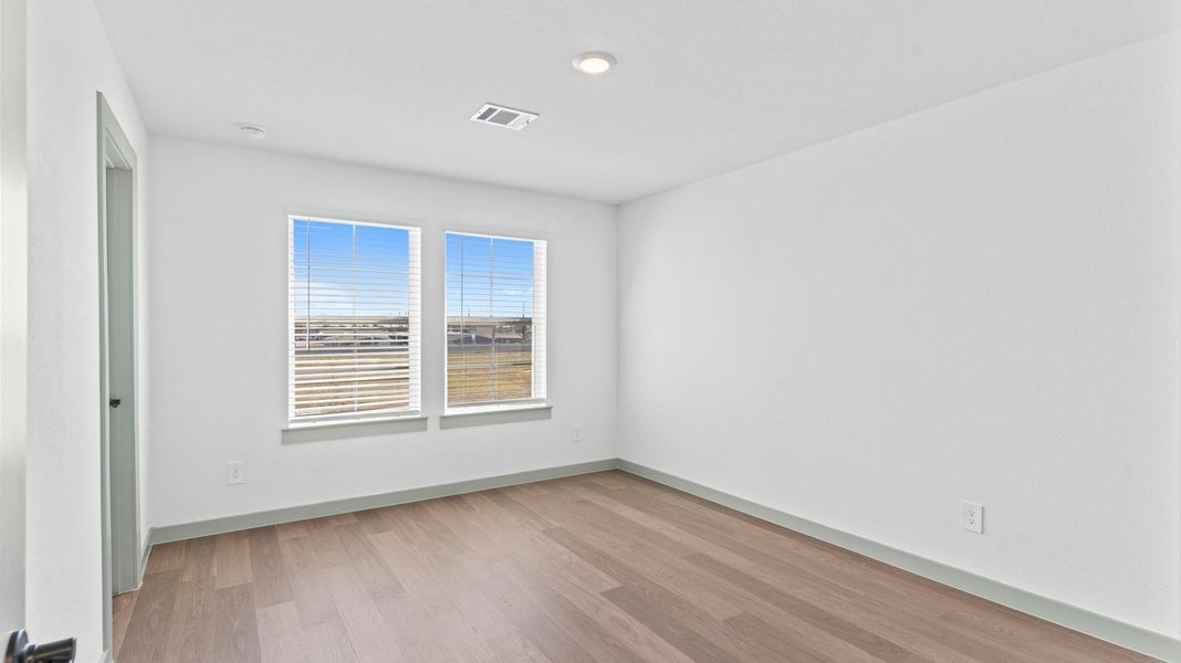 Spacious, unfurnished interior of a new home in Westland Ranch 50' Homesites, League City (Image 19). Spacious, unfurnished interior of a new home in Westland Ranch 50' Homesites, League City (Image 19).