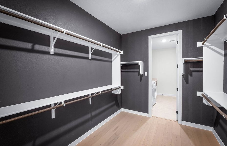 Representative unfurnished interior of a home built from the Sanford by Pulte Homes in Kuempel Farms, Pflugerville (Image 26).