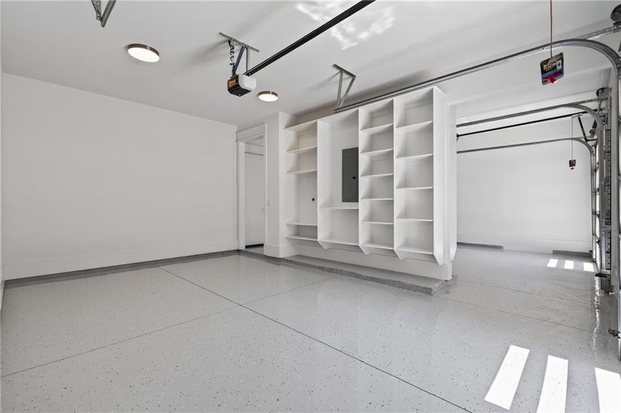 Spacious, unfurnished interior of a new home in , Dacula (Image 61).