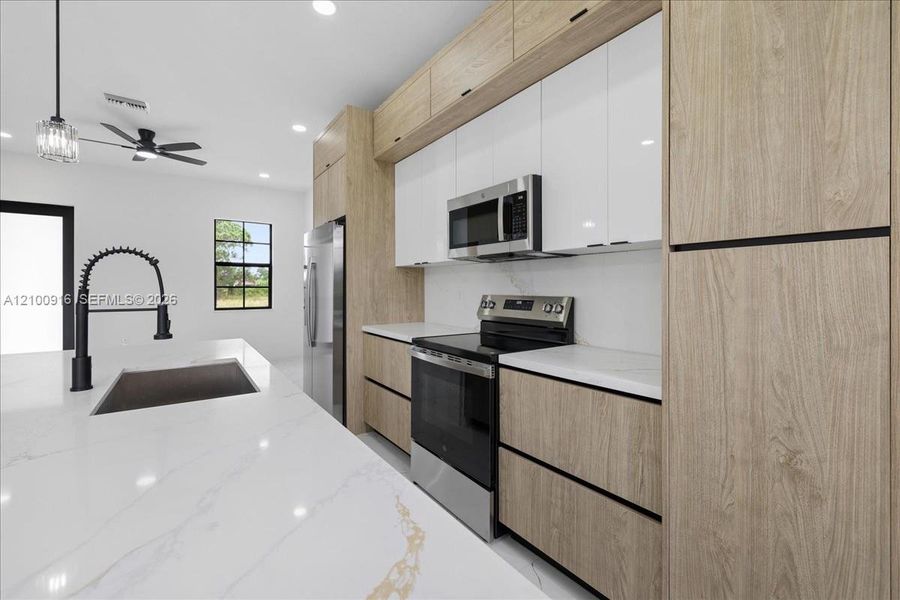 Furnished interior view inside a new home in , Lehigh Acres (Image 7).