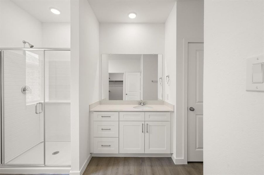 5712 Lakeview- Primary Suite-3