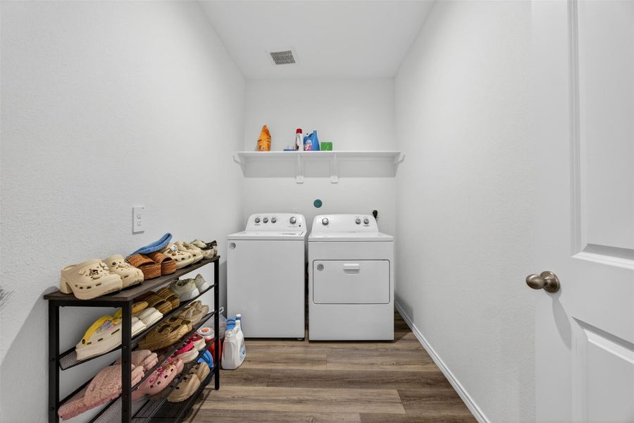 Furnished interior view inside a new home in , Houston (Image 6).