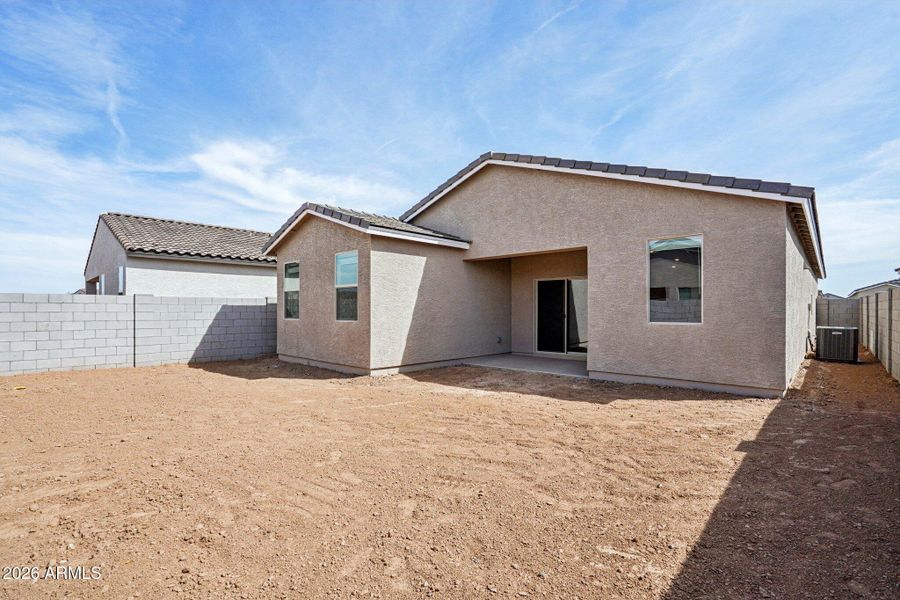 36-web-or-mls-W Kenner Dr-S1004-036