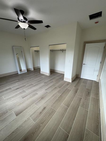 Spacious, unfurnished interior of a new home in , Okeechobee (Image 17).