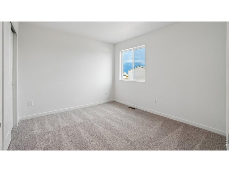 Spacious, unfurnished interior of a new home in Granary, Johnstown (Image 25).