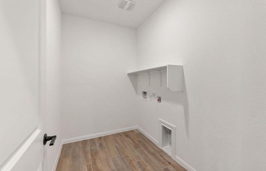 Spacious, unfurnished interior of a new home in Saddleback at Santa Rita Ranch, Liberty Hill (Image 30). Spacious, unfurnished interior of a new home in Saddleback at Santa Rita Ranch, Liberty Hill (Image 30).