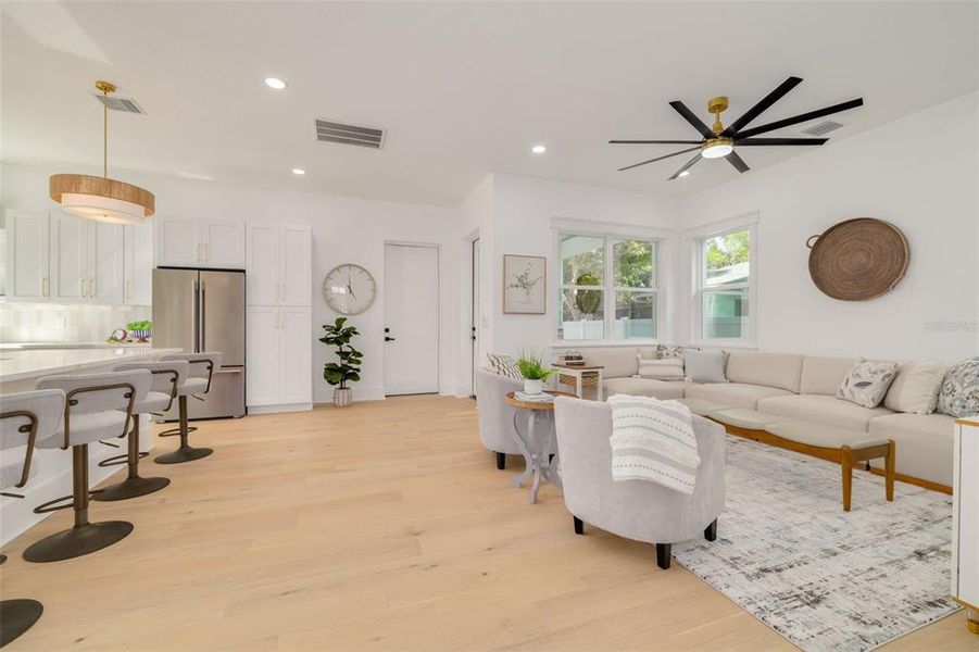 Furnished interior view inside a new home in , St. Petersburg (Image 14).