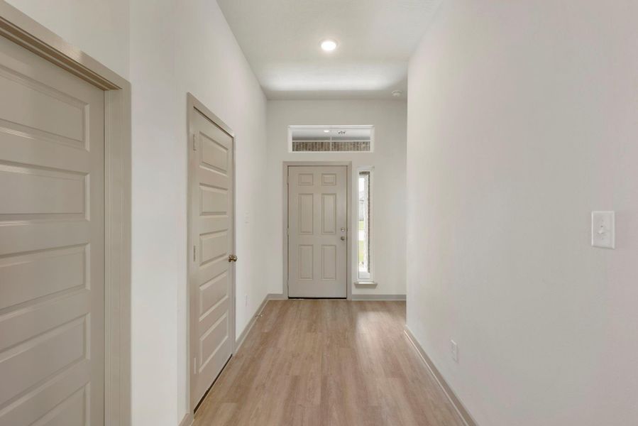 Image 30 of a home in Sterling Ridge. Image 30 of a home in Sterling Ridge.