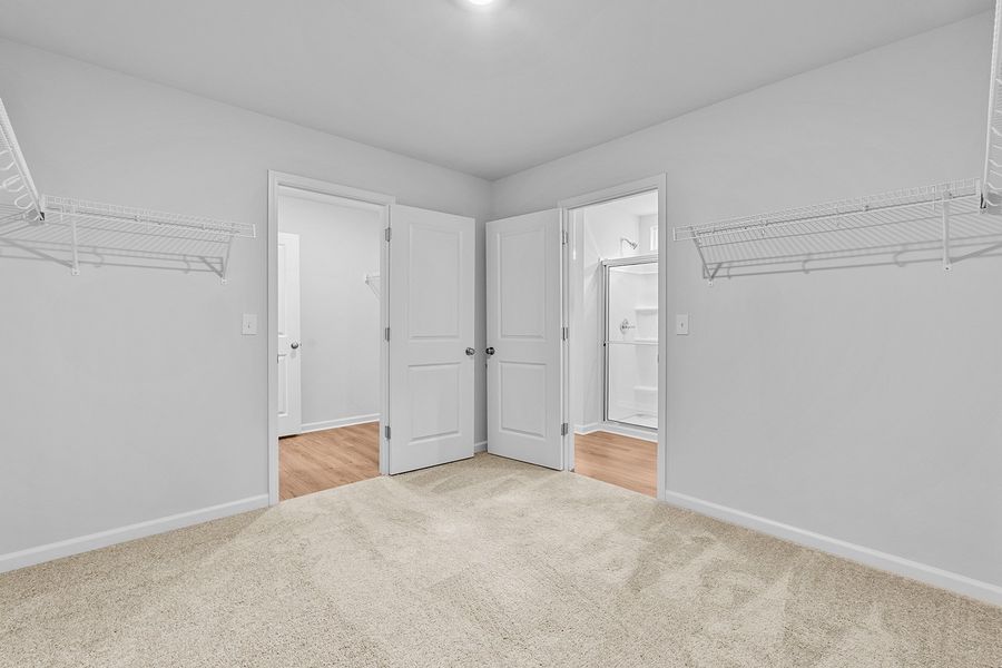 Spacious, unfurnished interior of a new home in Bell West, Kernersville (Image 29).