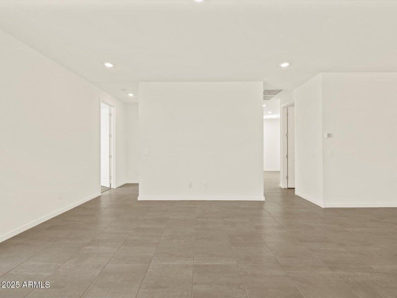 29-1W0A0753 29-1W0A0753