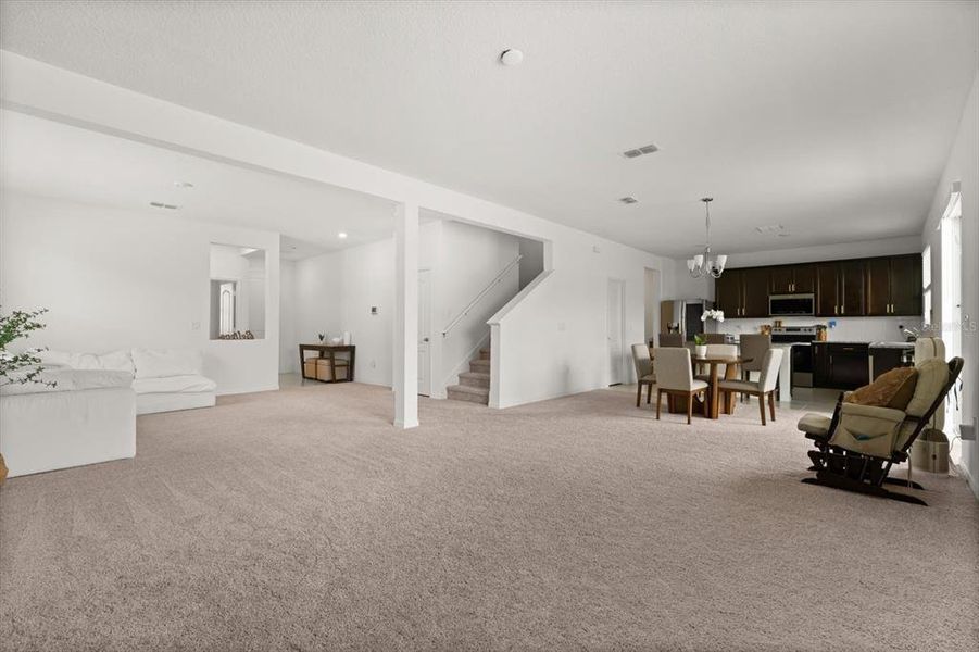 Image 29 of a home in .