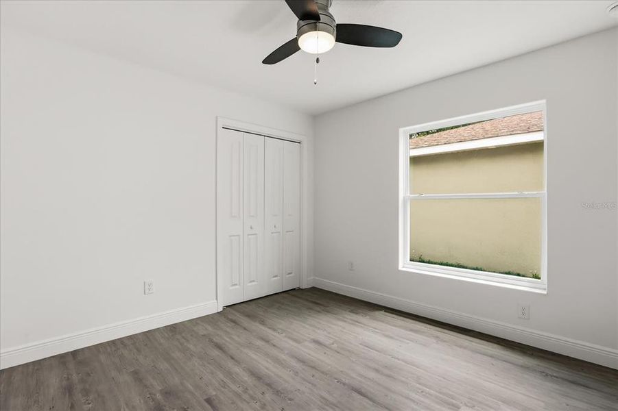Spacious, unfurnished interior of a new home in , Leesburg (Image 23).