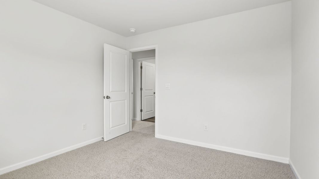 Spacious, unfurnished interior of a new home in Gibson Grove, Laurens (Image 27).