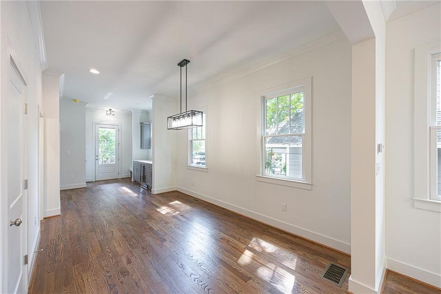 Image 34 of a home in .