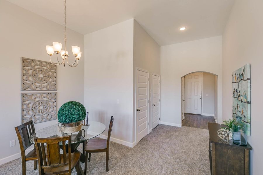 4 Hamphshire Dining Room