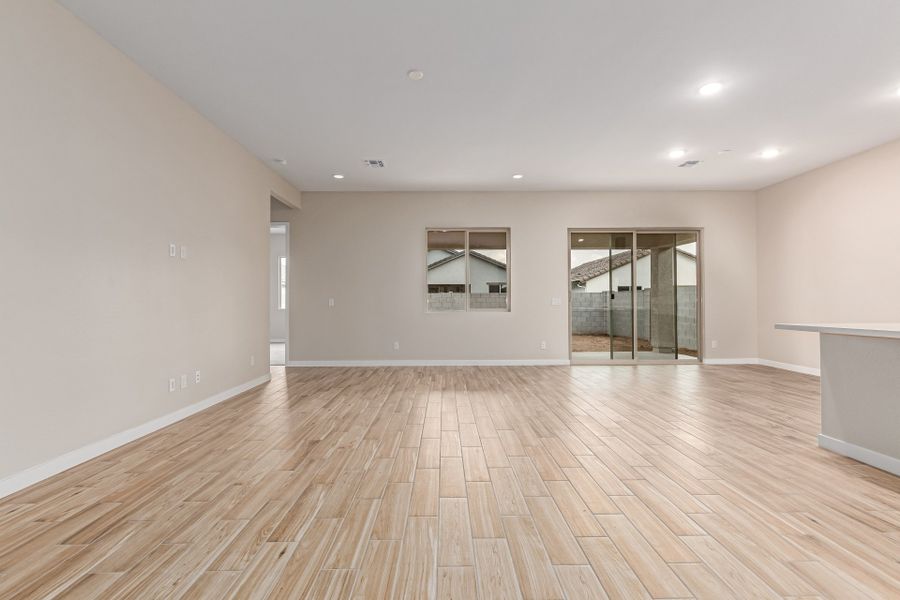 Spacious, unfurnished interior of a new home in Wildera, Queen Creek (Image 9). Spacious, unfurnished interior of a new home in Wildera, Queen Creek (Image 9).