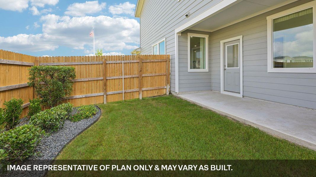 Exterior details and patio area of a home in Valverde, Bastrop (Image 26).
