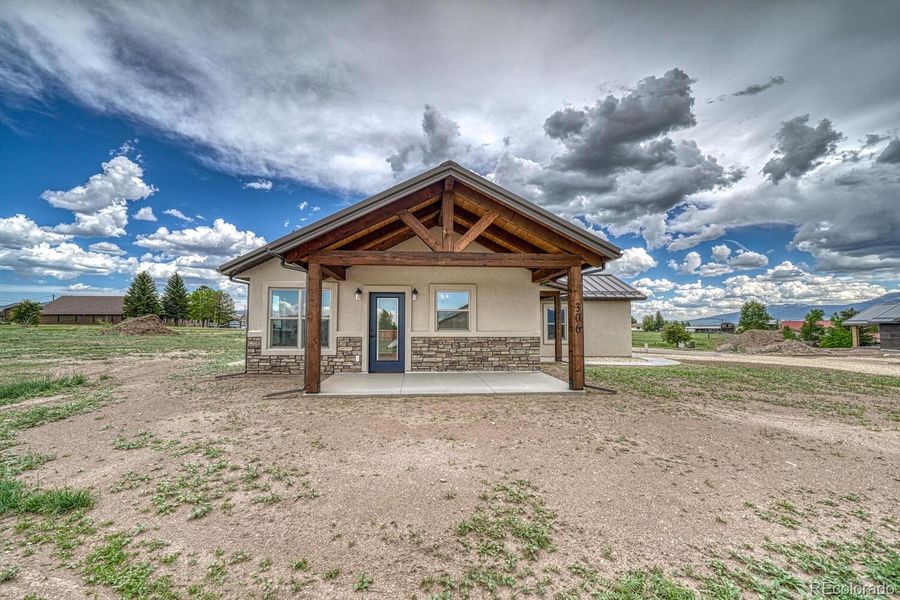 Exterior details and patio area of a home in , Silver Cliff (Image 22).