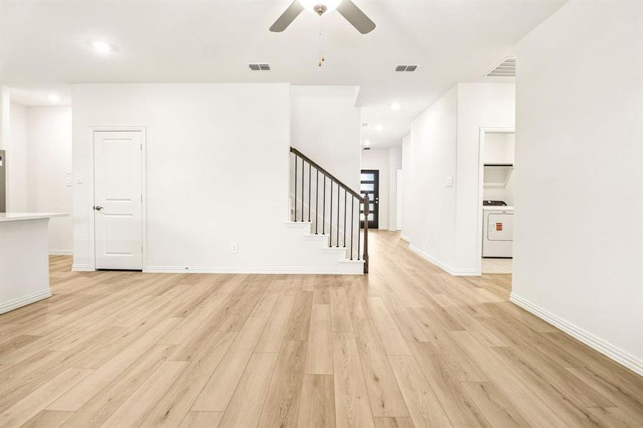 Spacious, unfurnished interior of a new home in Stella Hills, Denton (Image 18).